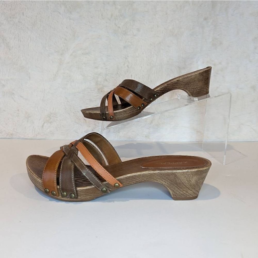 XAppeal Women Sage Sandals Crisscross Straps Heeled Size 9